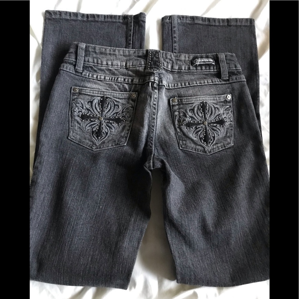 Z CO . size 9 women’s gray jeans, long leg